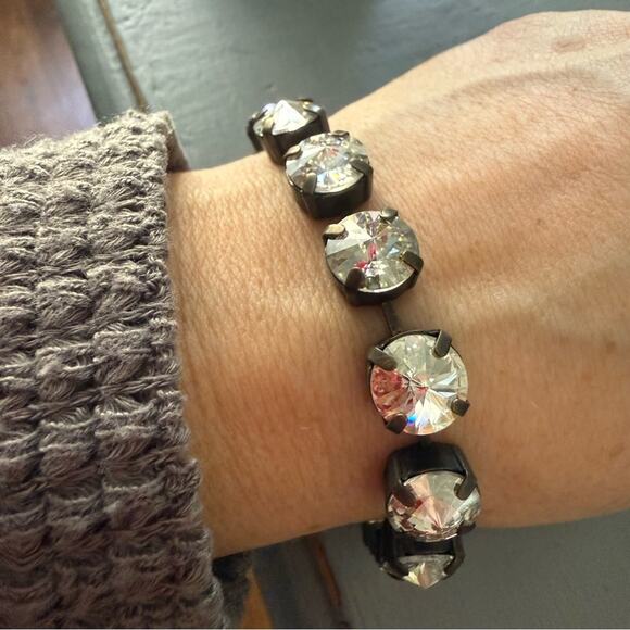 Sabika LIKE Clear Stone Brass Tennis Style Bracelet - Picture 2 of 8